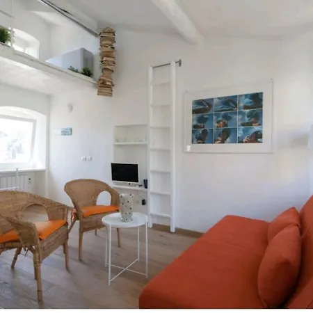 La Marina Santerenzo Apartment *